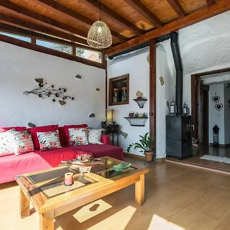 Holiday home Casa Cueva Rural Pastores